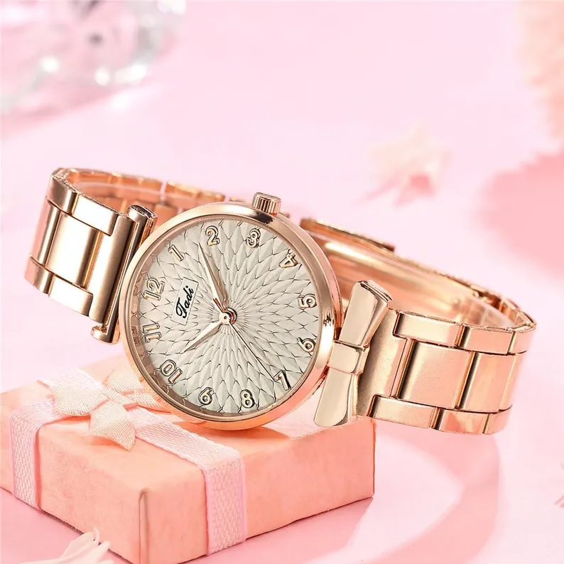 Reloj FE-33569 - Dorado / Blanco